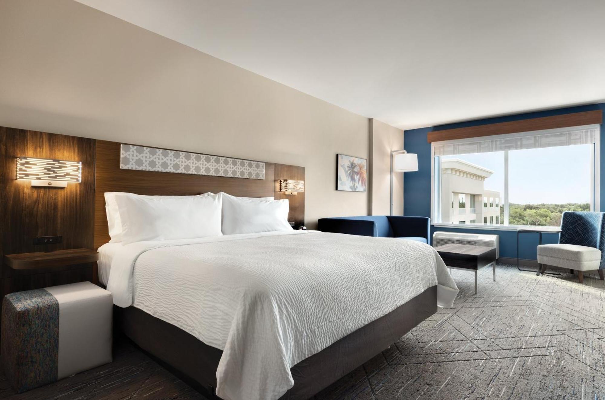 Holiday Inn Express Cape Canaveral By Ihg Exterior foto